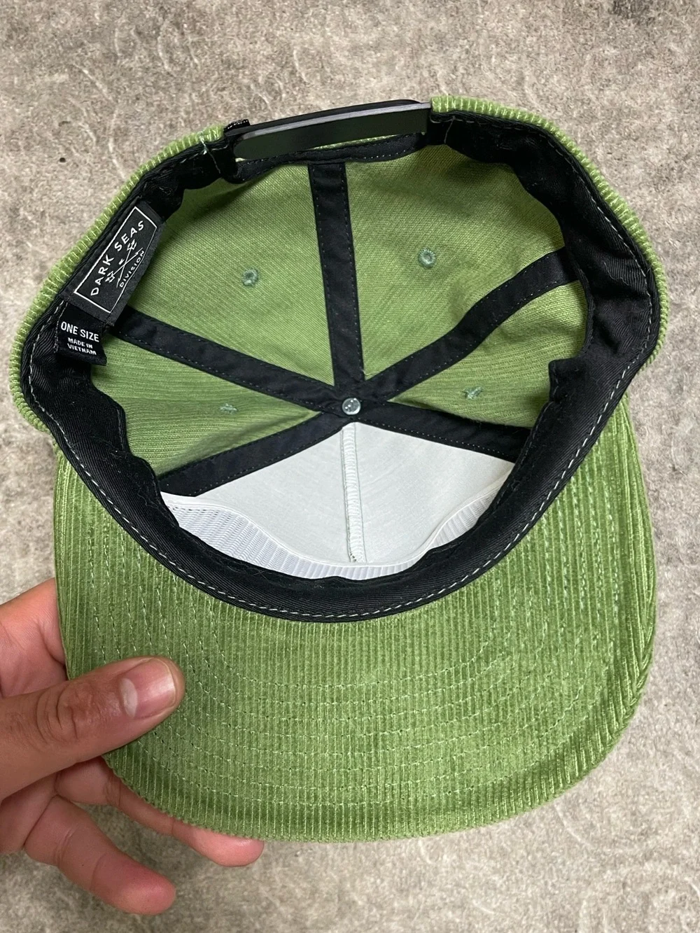 LIKE NEW! Dark Seas Octo Corduroy Snapback Hat
